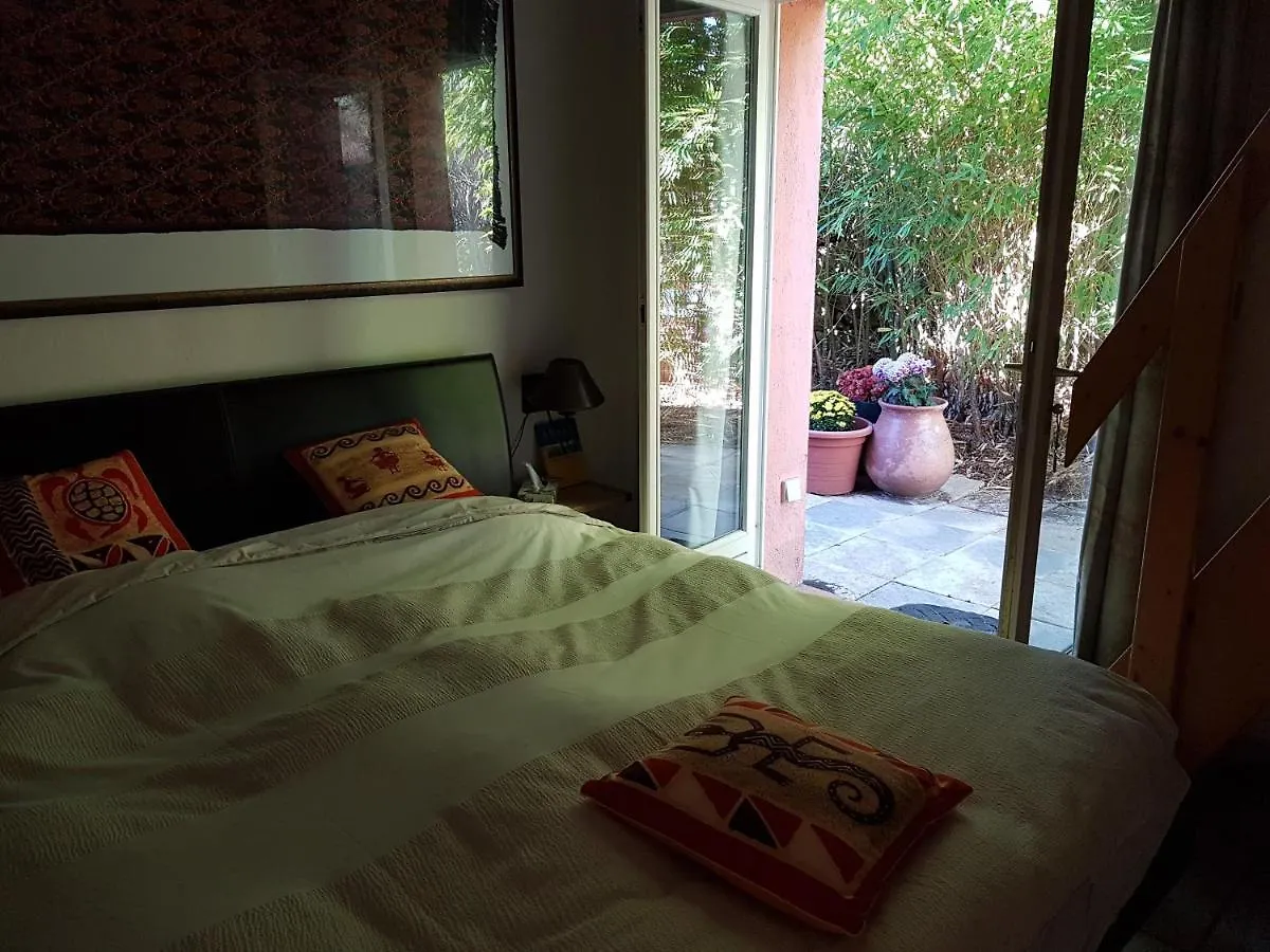 B&B Chez Lisa Et Jeff Ampus Couette-café
