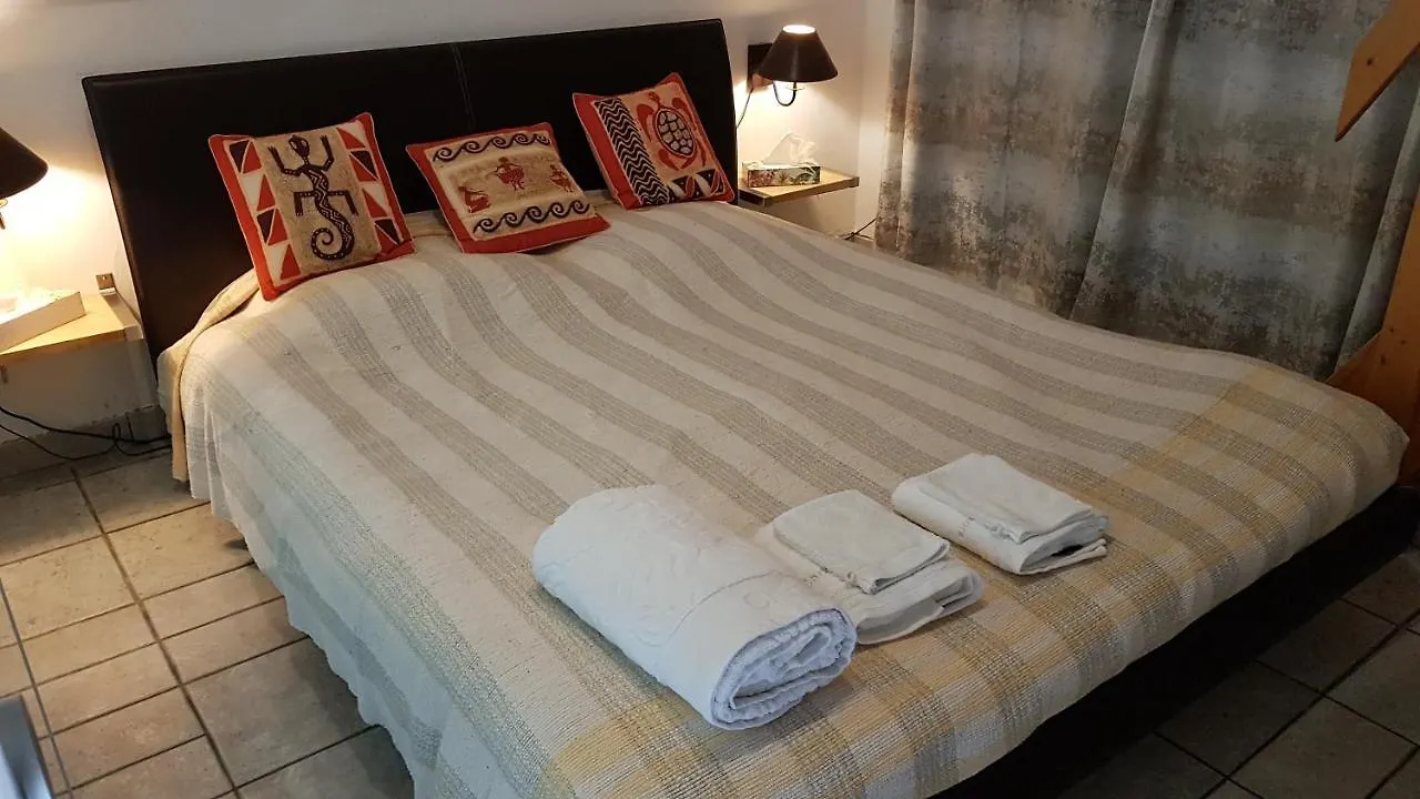 B&B Chez Lisa Et Jeff Ampus France